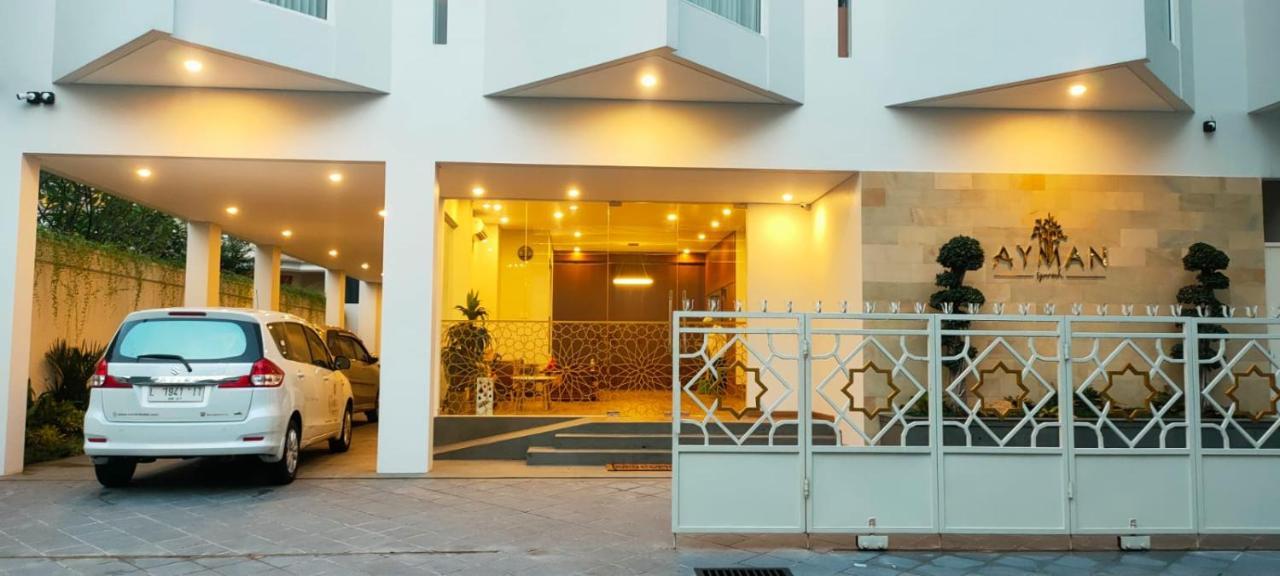 Ayman Syariah Hotel Surabaja Zewnętrze zdjęcie